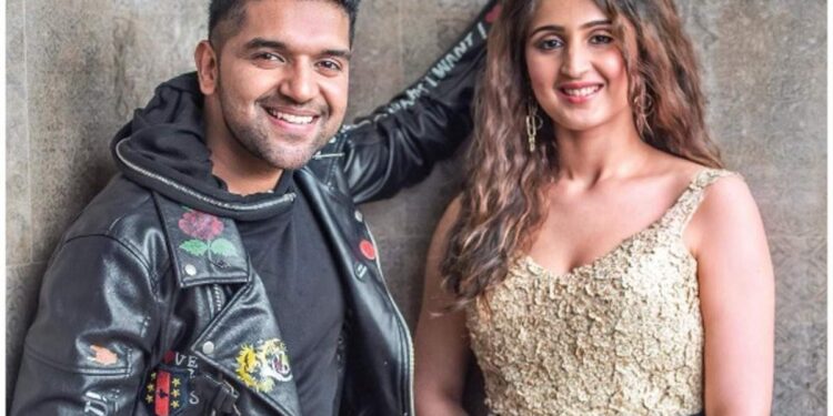 Dhvani Bhanushali & Guru Randhawa Are Collaborating Again For A New Track “Baby Girl”