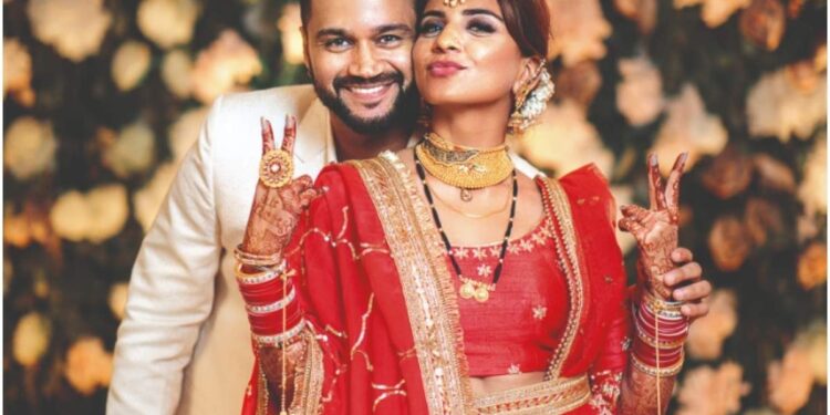 Famous Comedia and Actor Balraj Syal Marry A Bollywood Singer, Deepti Tuli!