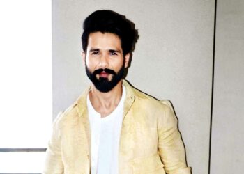 Shahid Kapoor Recently Signed A Massive Rs. 100 Crore Deal With Netflix!