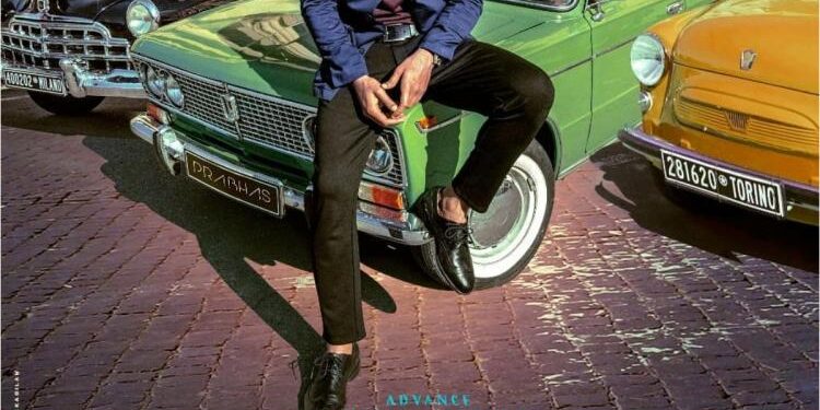 Shahrukh Khan to Begin the Production of Pathan in November Alongside Deepika Padukone & John Abraham