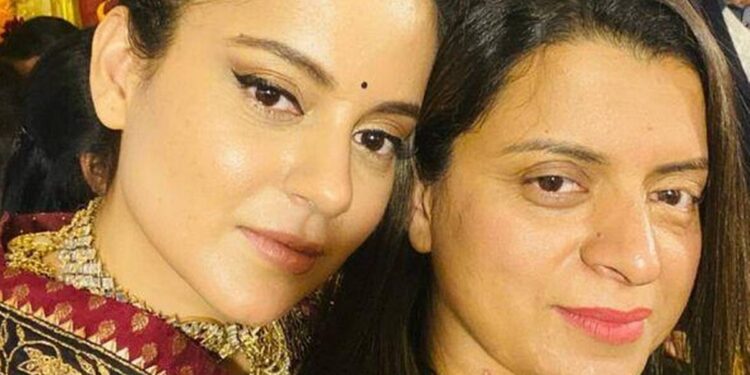 Kartik Aaryan Revealed the Poster of His Next Fil Titled “Dhamaka” on the Occasion of His Birthday