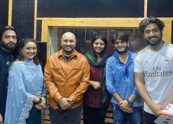 Nooran Sister are All Set to Sing for a Pollywood Film!