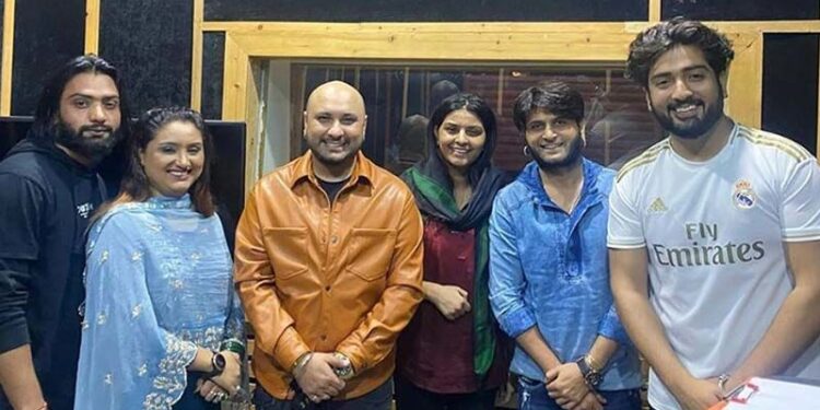 Nooran Sister are All Set to Sing for a Pollywood Film!