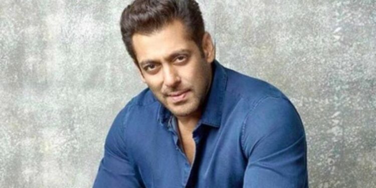 Salman Khan Quarantined Himself After His Staff & Driver’s Covid Reports Came Positive!