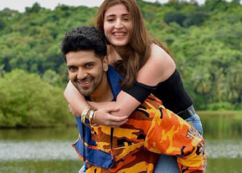 Baby Girl Starring Guru Randhawa and Dhvani Bhanushali Crossed 100 Million Views on Youtube!