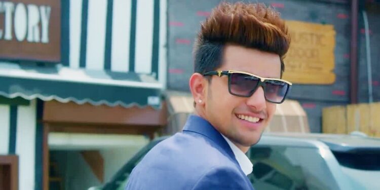 Famous Punjabi Singer Jass Manak Traveled to the Golden Temple from Mohali on Foot!