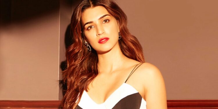 Akshay Kumar, Deepika, Kriti, John, Abhishek, Jacqueline are Confirmed to Appear in Sajid Nadiadwala’s Housefull 5