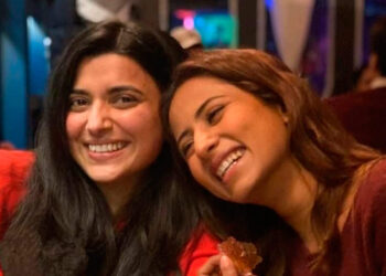 The Latest Picture of Sargun Mehta & Nimrat Khaira is Giving Us Major Friendship Goals!