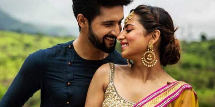 Sargun Mehta and Ravi Dubey are Celebrating their Seventh Marriage Anniversary!