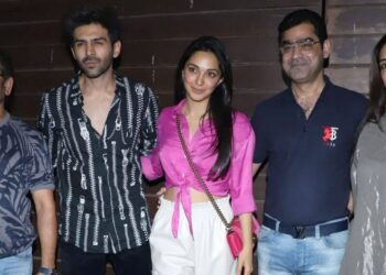 Kartik Aryan, Kiara & Tabu will Resume Filming for Bhool Bhulaiya 2 in July!