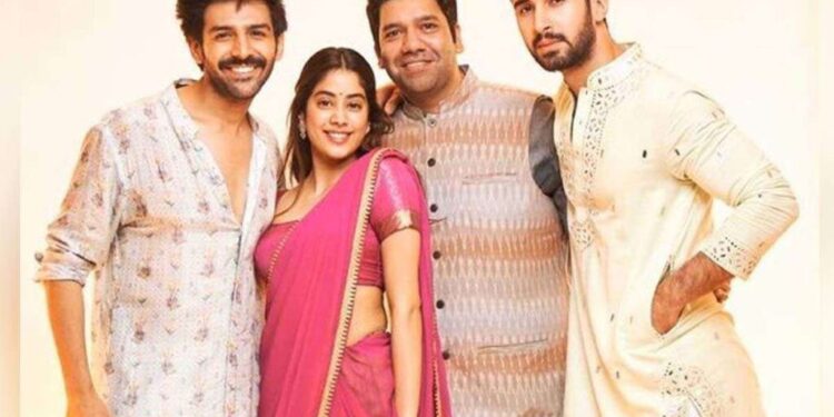 Akshay Kumar Revealed a New Poster & Release Date of His Next Film “Bachchan Pandey”