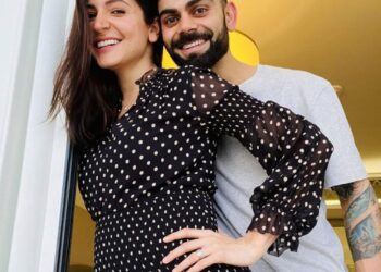 Anushka Sharma And Virat Kohli Have Been Blessed with a Baby Girl!