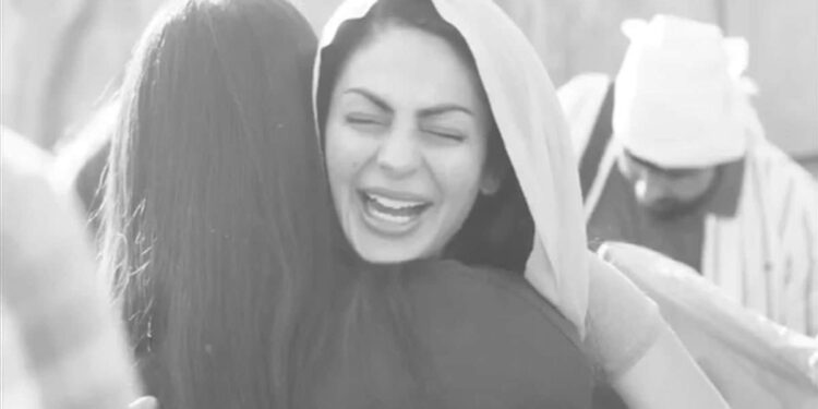 Wamiqa Gabbi Shared a BTS Video from the Muhurat Shots of “Kali Jotta”