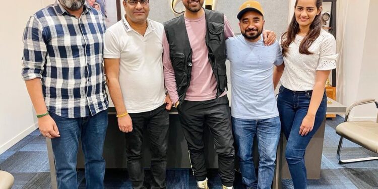 Gippy Grewal’s Humble Motion Pictures & Omjee Star Studios are Collaborating for a New Project!