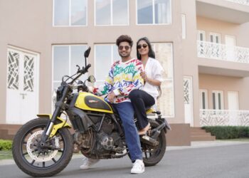 Jassie Gill Finally Released the Poster of His First Song of This Year Titled “Oye Hoye Hoye”