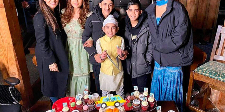 Its a Wrap for Diljit Dosanjh, Sonam Bajwa & Shehnaz Gill Starrer “Honsla Rakh”
