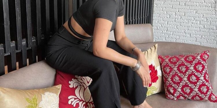 Neeru Bajwa Got Her First Dose of Covid 19 Vaccine!