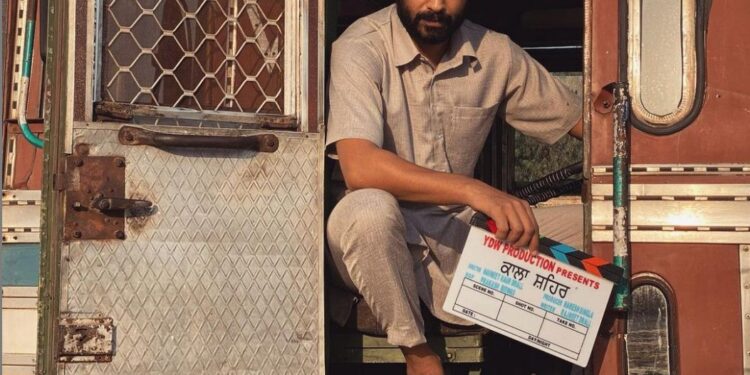 Kala Shehar: Dheeraj Kumar Reveals His First Look from His Forthcoming Film!